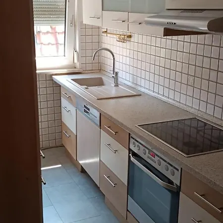 2-zimmer Mit Küche Und Terrasse Apartamento Geislingen an der Steige